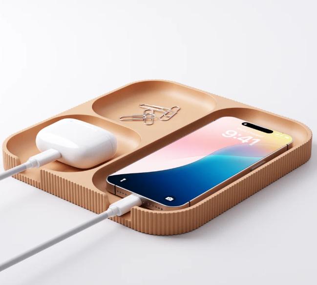 Minimalist Tech Organiser Tray – view 3, 3D printed by RS-3D