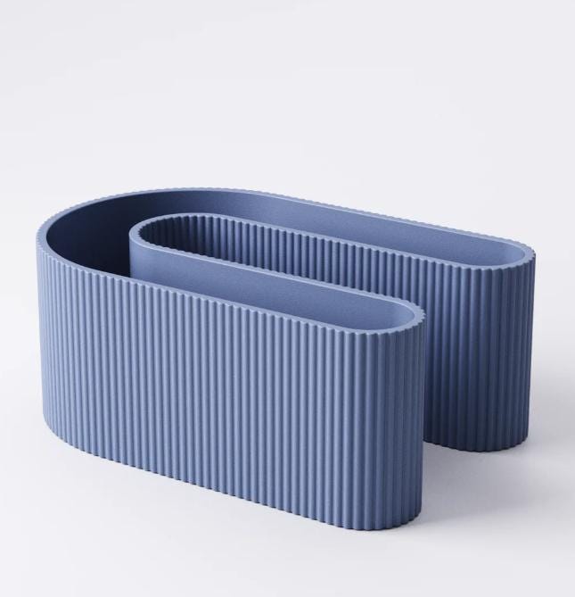 S-Shaped Ribbed Desk Organiser – view 8, 3D printed by RS-3D