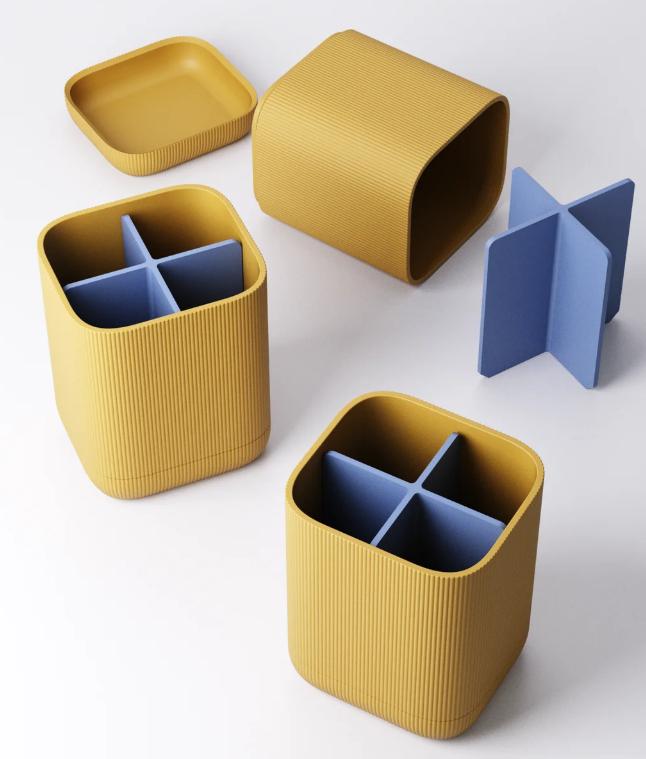 Ribbed Toothbrush Holder with Drip Tray – view 4, 3D printed by RS-3D