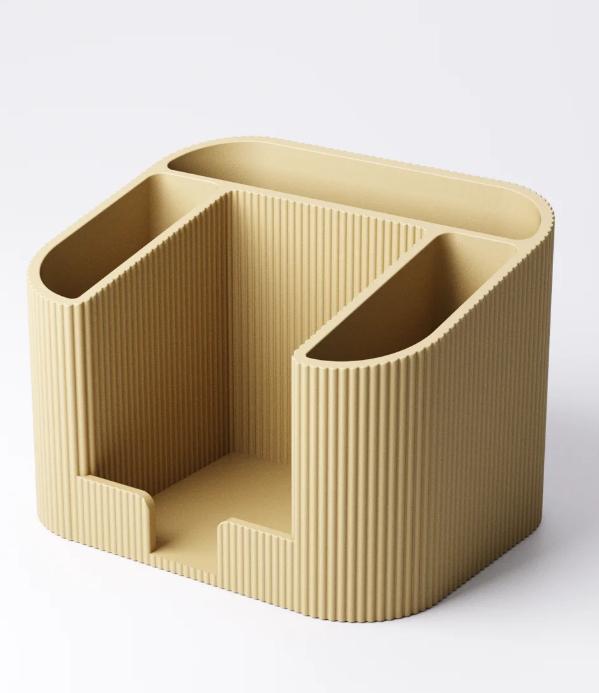 Minimalist Desk Organiser – view 4, 3D printed by RS-3D