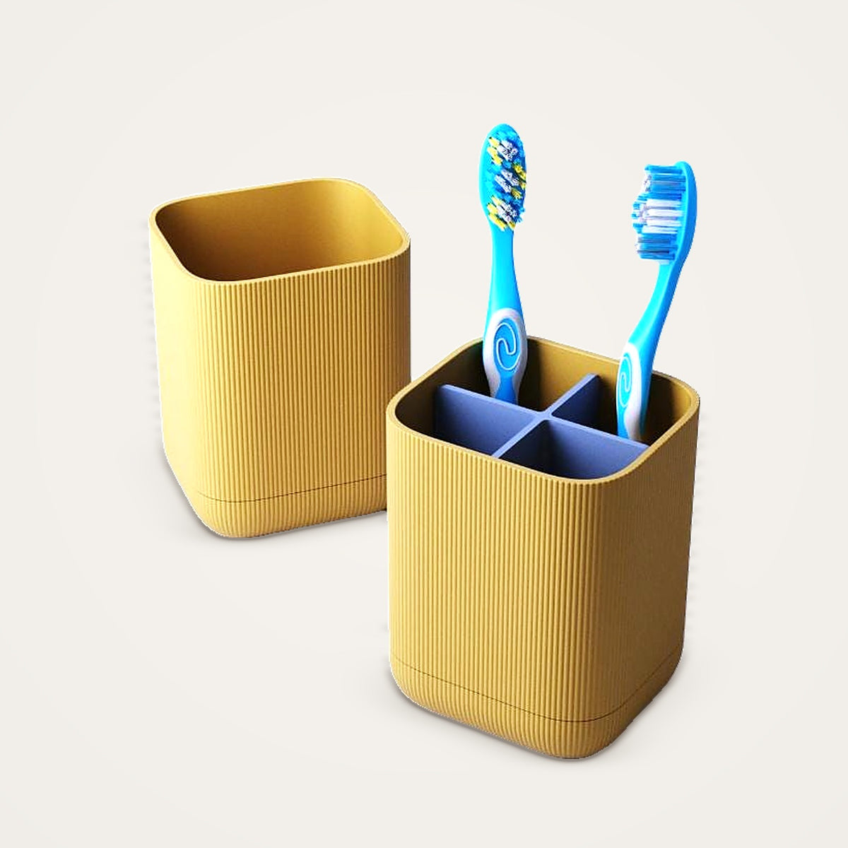 Ribbed Toothbrush Holder with Drip Tray – 4 Compartments